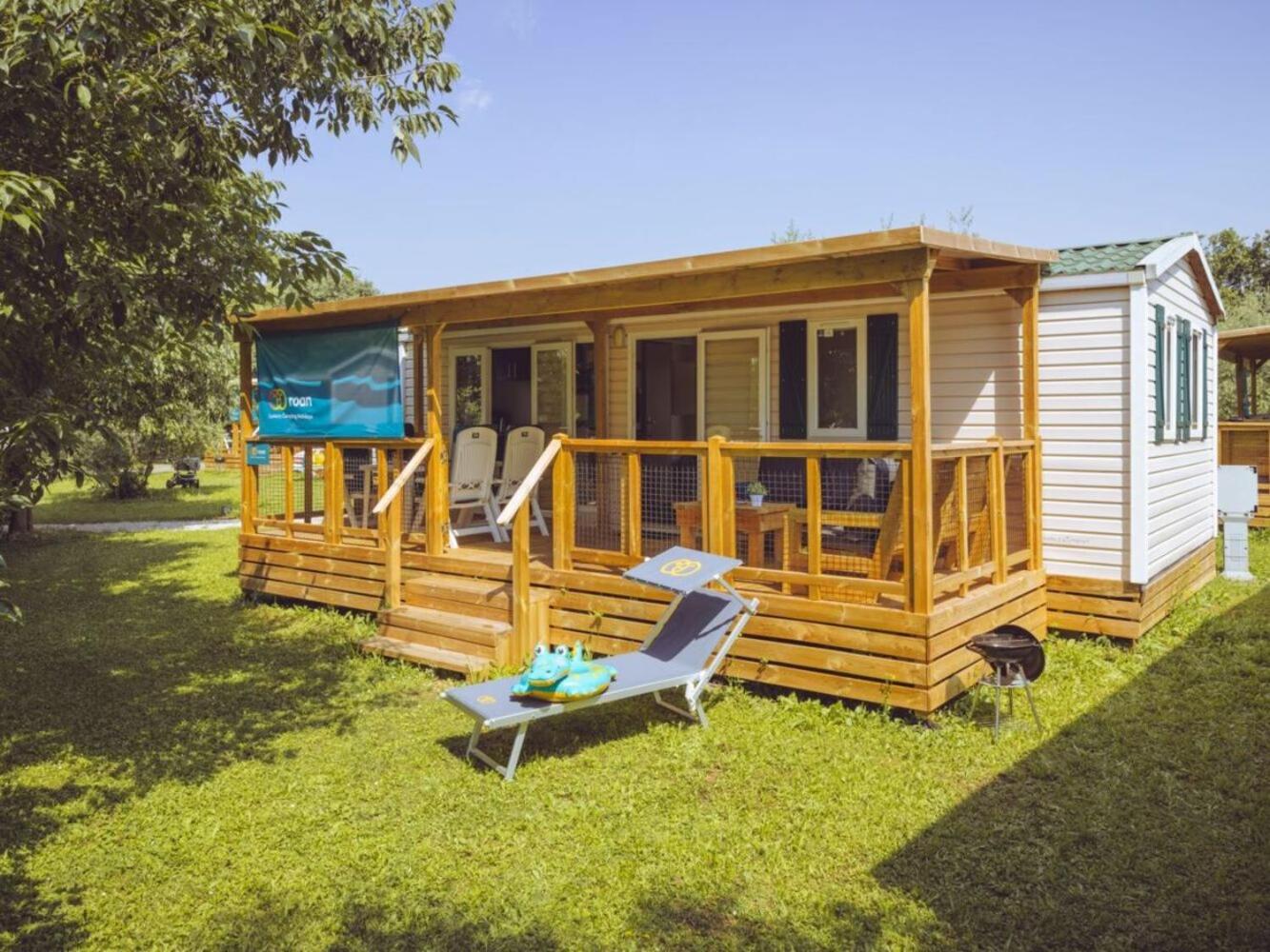 Camping Bi-Village - Roan Valbandon 객실 사진